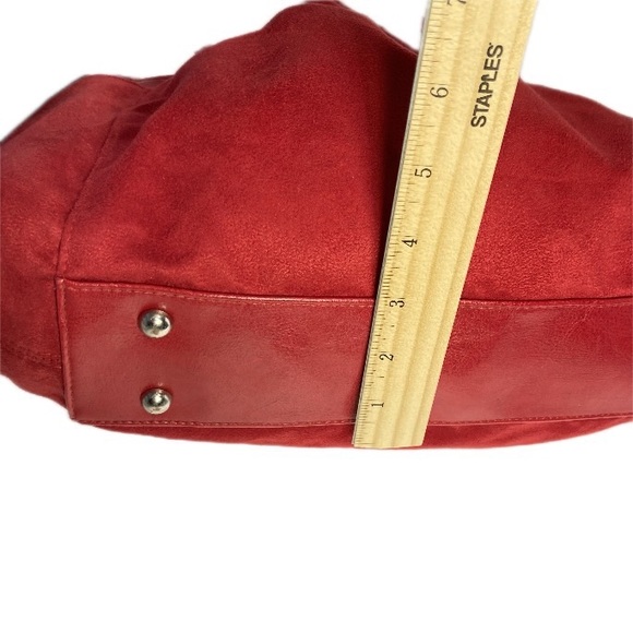 Coldwater Creek Red Purse Microfiber Side Pockets Bucket Bag - Picture 8 of 9